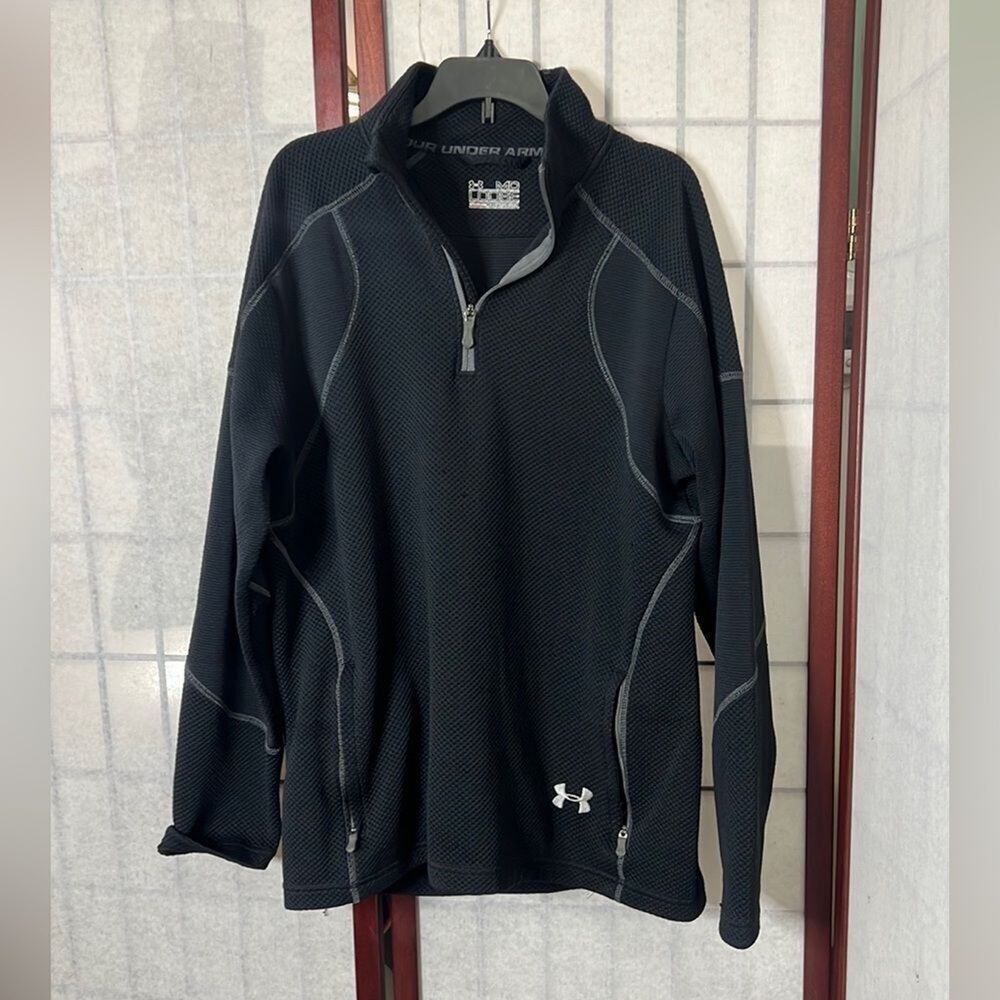 UNDER ARMOUR LOOSE 1/4 ZIP ALLSEASON GEAR PULLOVER SIZE M‎